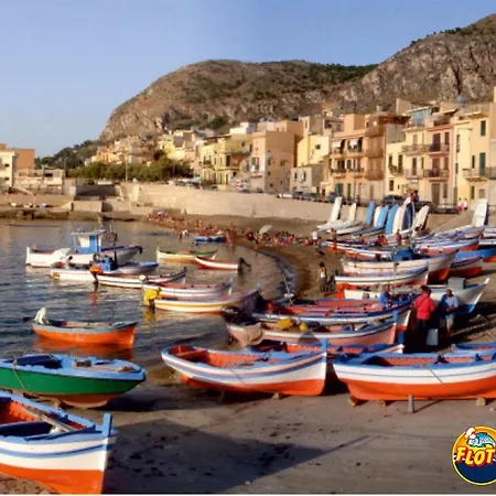 Aspra Al Delfino Blu Daire